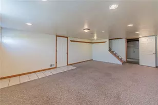 1361 Marcia Dr, North Huntingdon, PA 15642 - Photo 17