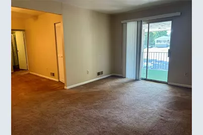 105 Pittsburgh St #2D, Uniontown, PA 15401 - Photo 9