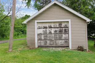 1371 Work St, Moon/Crescent Twp, PA 15046 - Photo 3