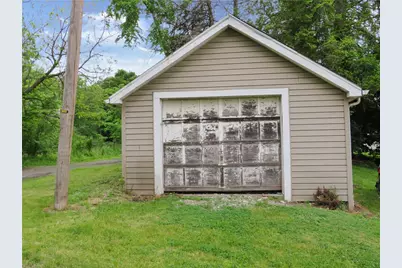 1371 Work St, Moon/Crescent Twp, PA 15046 - Photo 3