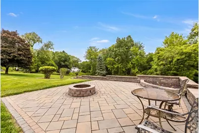 1823 Droz Ave, Economy, PA 15003 - Photo 5