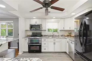 1823 Droz Ave, Economy, PA 15003 - Photo 13