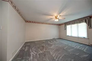 2011 Fortune Court, South Fayette, PA 15017 - Photo 13