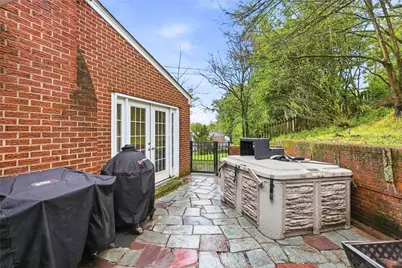 116 Hawthorne Dr, Wilkins Township, PA 15235 - Photo 41
