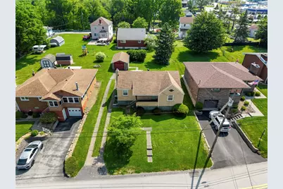 210 Margaret Ave, Hempfield Township, PA 15644 - Photo 27