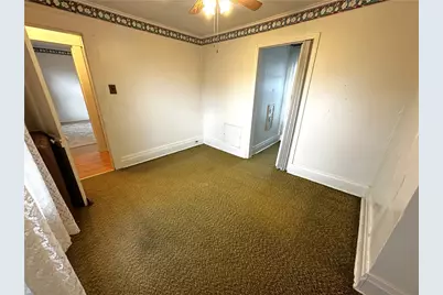 309 Washington Street, Mt Pleasant Boro, PA 15666 - Photo 9