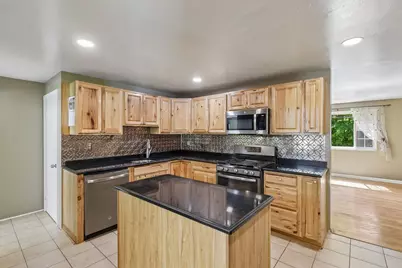 814 Dressel Drive, Pittsburgh, PA 15101 - Photo 9
