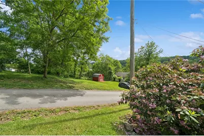 315 Walnut Street, Greensboro, PA 15338 - Photo 29