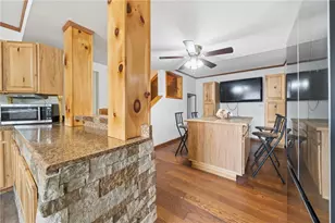 315 Walnut St, Greensboro, PA 15338 - Photo 7