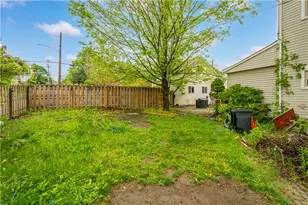 528 Beechwood Ave, Carnegie, PA 15106 - Photo 17