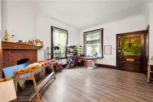 528 Beechwood Ave, Carnegie, PA 15106 - Photo 7
