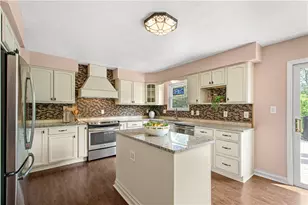 313 Pointview Dr, South Fayette, PA 15057 - Photo 9