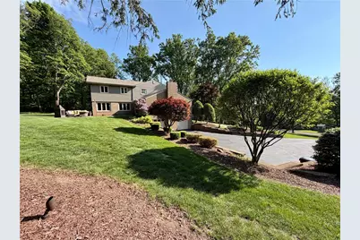 5036 Northlawn Cir, Murrysville, PA 15668 - Photo 7