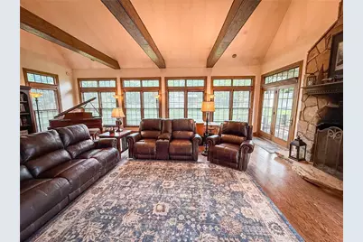 203 Oliver Dr, Twp of But SE, PA 16002 - Photo 3