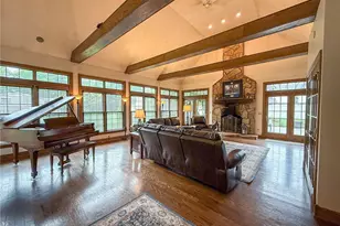 203 Oliver Dr, Twp of But SE, PA 16002 - Photo 5