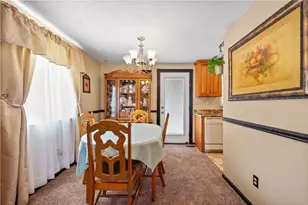 1931 Hertford Dr, South Park, PA 15129 - Photo 5