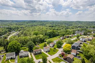 1931 Hertford Dr, South Park, PA 15129 - Photo 37