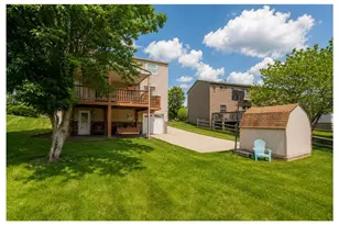 1931 Hertford Dr, South Park, PA 15129 - Photo 33
