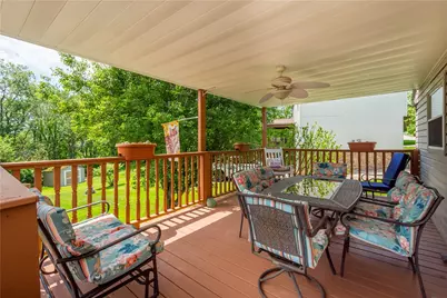 1931 Hertford Drive, South Park, PA 15129 - Photo 11