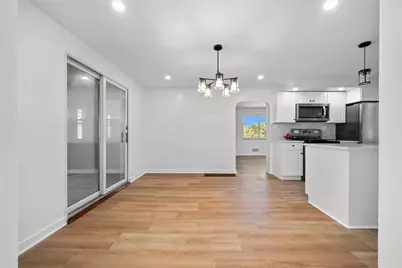 2905 Blackridge Ave, Pittsburgh, PA 15235 - Photo 11