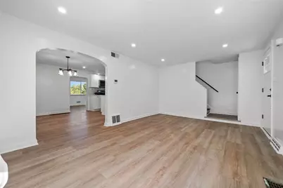 2905 Blackridge Ave, Pittsburgh, PA 15235 - Photo 9