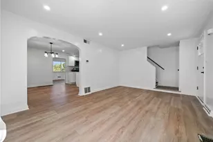 2905 Blackridge Ave, Pittsburgh, PA 15235 - Photo 9