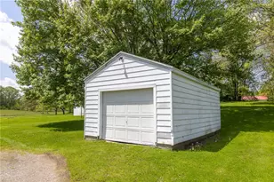 307 Old Ash Rd, Springfield Township, PA 16137 - Photo 23