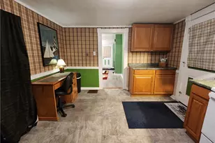 236 Superior St, Hermitage, PA 16148 - Photo 5