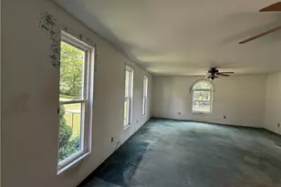 125 Ayers Ave, Twp of But SE, PA 16001 - Photo 23
