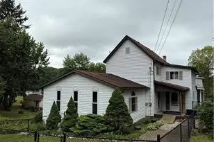 125 Ayers Ave, Twp of But SE, PA 16001 - Photo 1