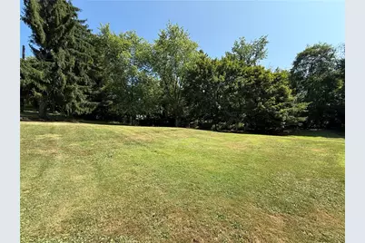 125 Ayers Ave, Twp of But SE, PA 16001 - Photo 31