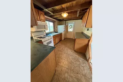 125 Ayers Ave, Twp of But SE, PA 16001 - Photo 11