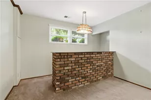 416 Peters Dr, Pittsburgh, PA 15116 - Photo 29