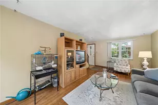 115 Williams Pl, Pittsburgh, PA 15221 - Photo 9