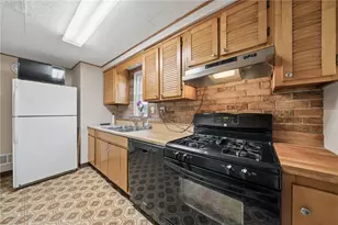 115 Williams Pl, Pittsburgh, PA 15221 - Photo 5