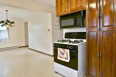 891 Bechtol, Sharon, PA 16146 - Photo 15