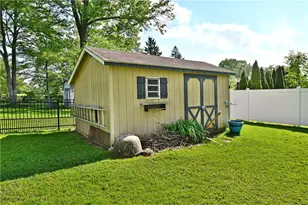 891 Bechtol, Sharon, PA 16146 - Photo 5