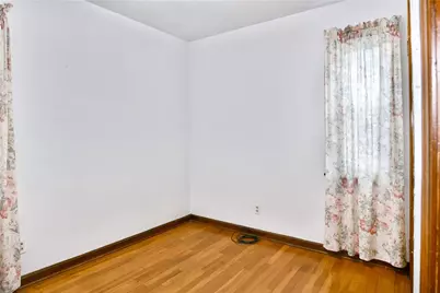 891 Bechtol, Sharon, PA 16146 - Photo 23