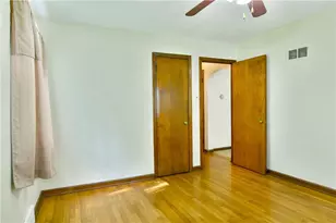891 Bechtol, Sharon, PA 16146 - Photo 21