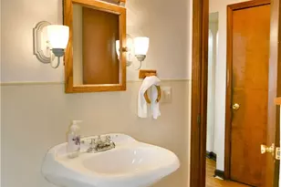 891 Bechtol, Sharon, PA 16146 - Photo 25
