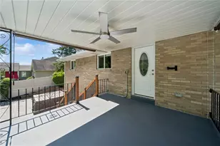 1101 Fairlane Dr, Hopewell Township, PA 15001 - Photo 7