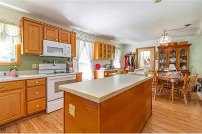 164 Bradley Rd, Jackson Center Boro, PA 16133 - Photo 5