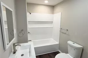 417 Bartram Ave, New Castle, PA 16101 - Photo 23