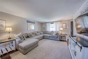 902 Foster Rd, Jefferson Hills, PA 15025 - Photo 3