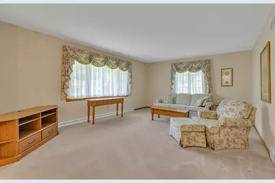 117 Birnesser Drive, Chippewa Township, PA 15010 - Photo 3
