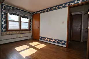 1255 Rosecrest Ave, Monessen, PA 15062 - Photo 17