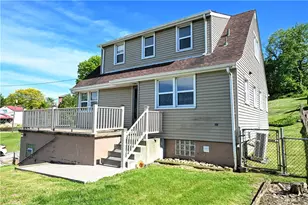 1255 Rosecrest Ave, Monessen, PA 15062 - Photo 3