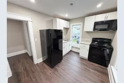 417 Bartram Ave #3, New Castle, PA 16101 - Photo 11