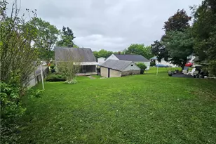 520 Joffre St, Ellwood City, PA 16117 - Photo 21