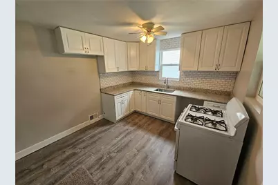 520 Joffre St, Ellwood City, PA 16117 - Photo 5